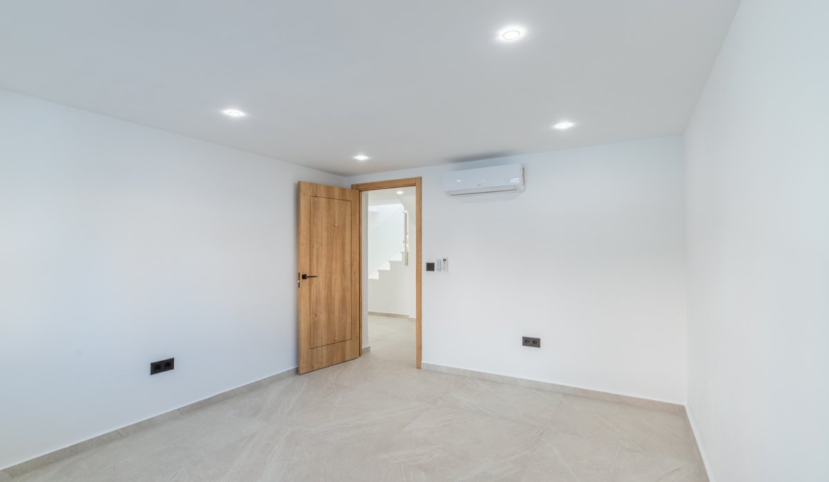 Resale - Villa - Albir - L'Albir