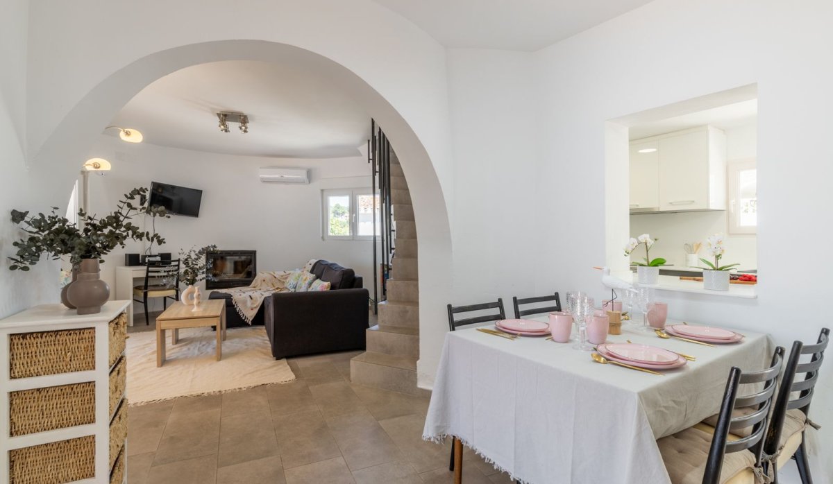 Resale - Villa - Benissa - Baladrar