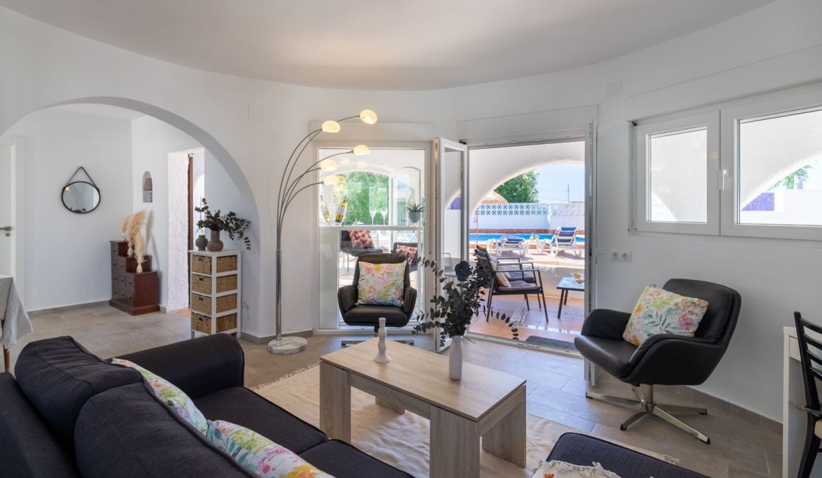 Resale - Villa - Benissa - Baladrar