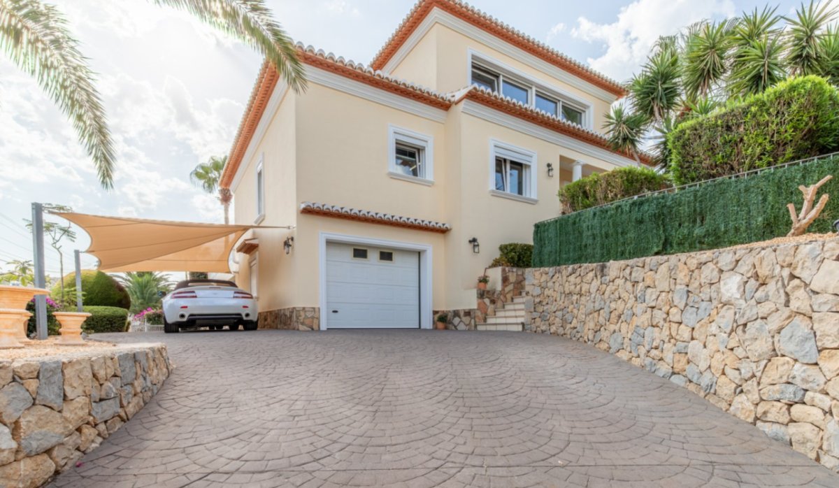 Resale - Villa - Moraira - Arnella
