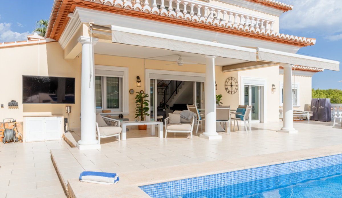 Resale - Villa - Moraira - Arnella