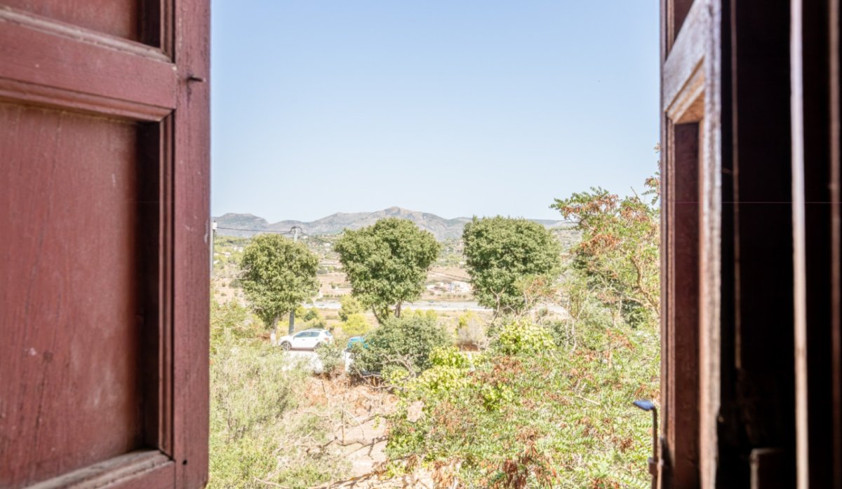 Resale - Villa - Benissa - Pueblo