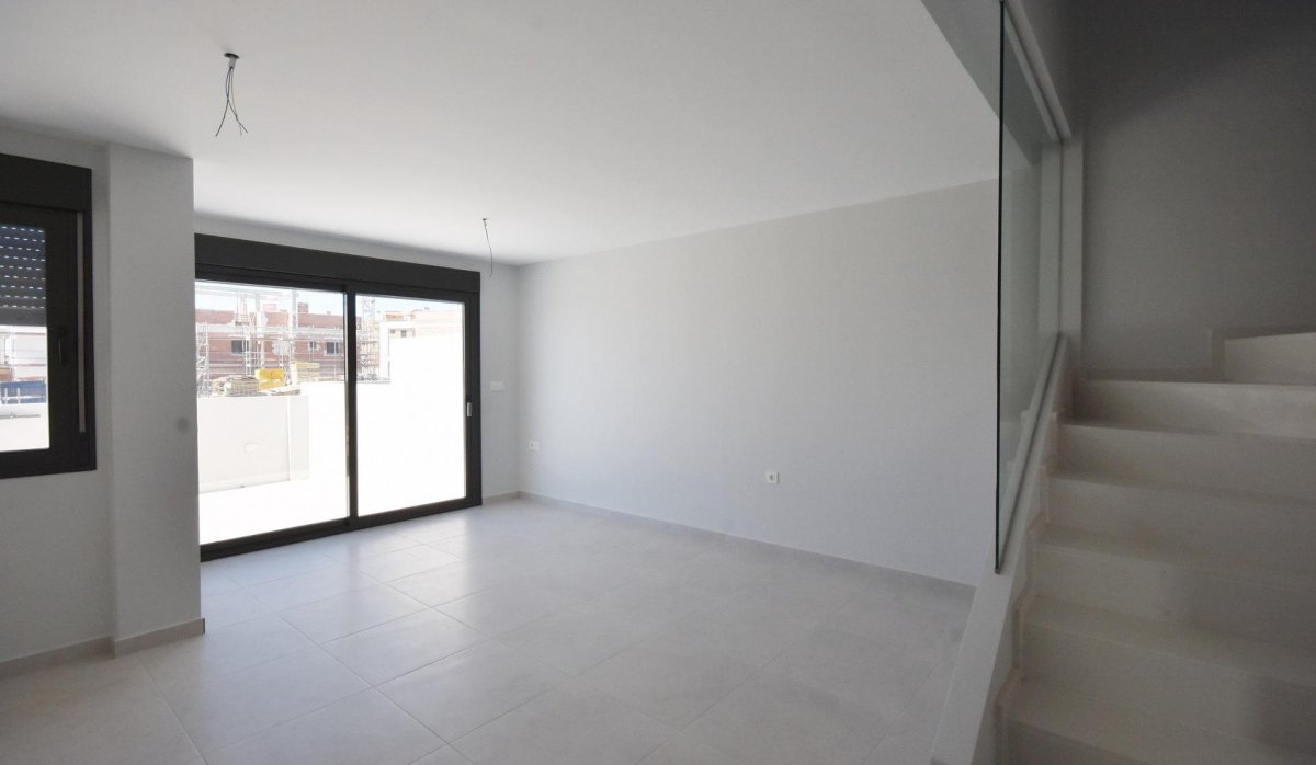 New Build - Villa / Semi semi-detached - Puerto de Mazarron