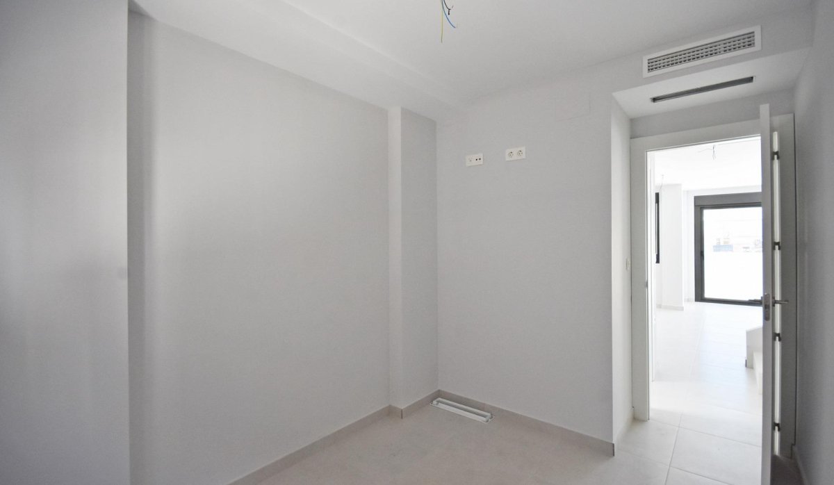 New Build - Villa / Semi semi-detached - Puerto de Mazarron