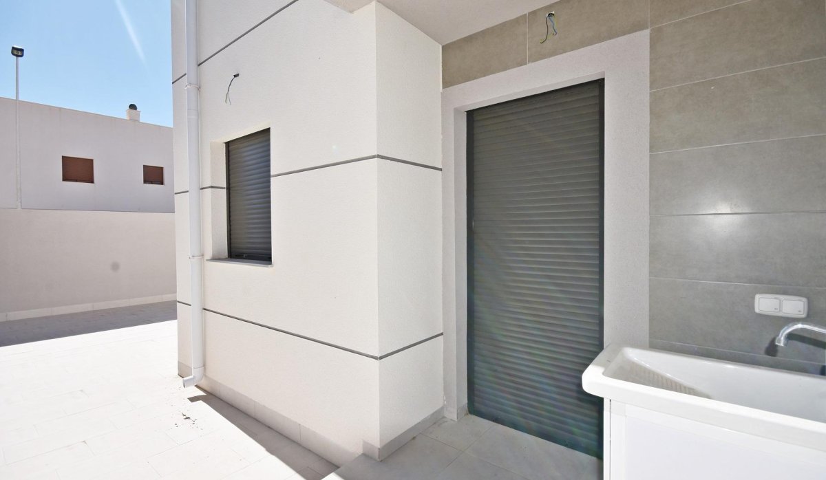 New Build - Villa / Semi semi-detached - Puerto de Mazarron