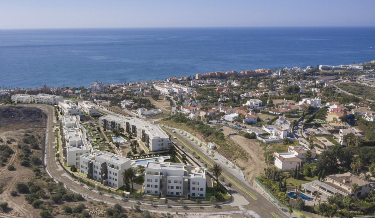 Obra nueva - Apartamento / piso - Estepona