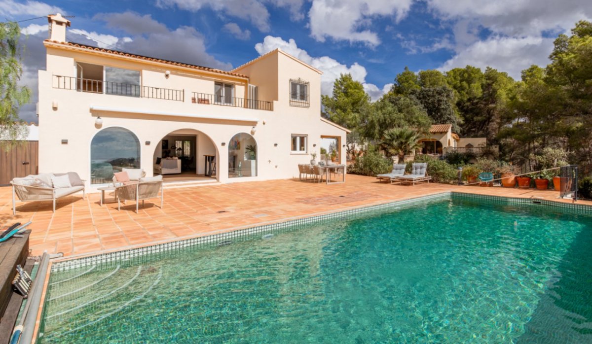 Resale - Villa - Benissa - Benimallunt