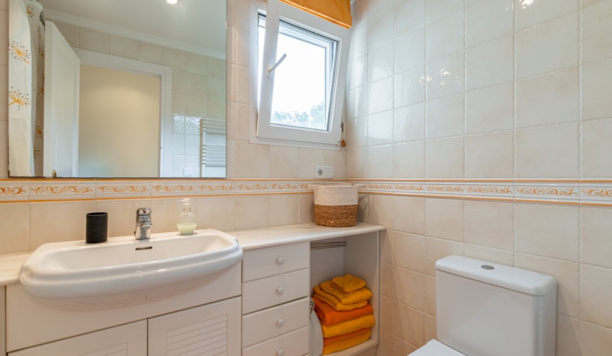 Resale - Villa - Benissa - Benimallunt