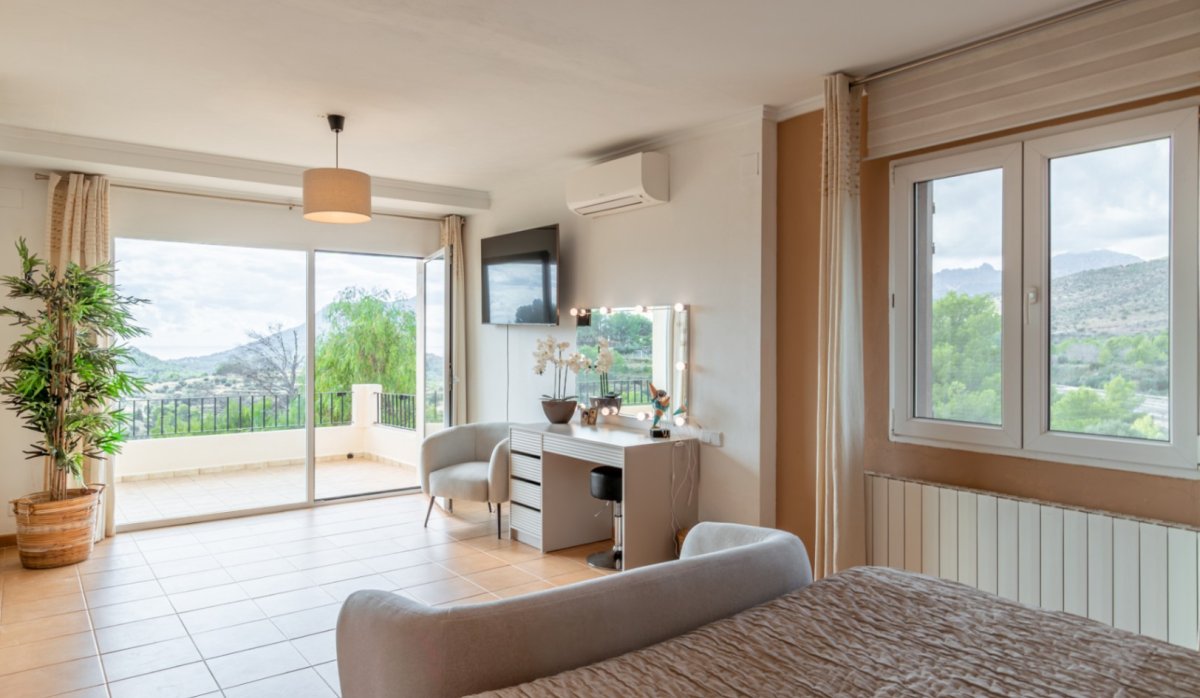 Resale - Villa - Benissa - Benimallunt