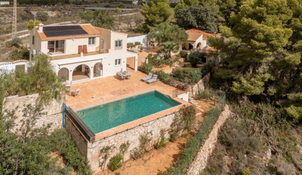 Resale - Villa - Benissa - Benimallunt