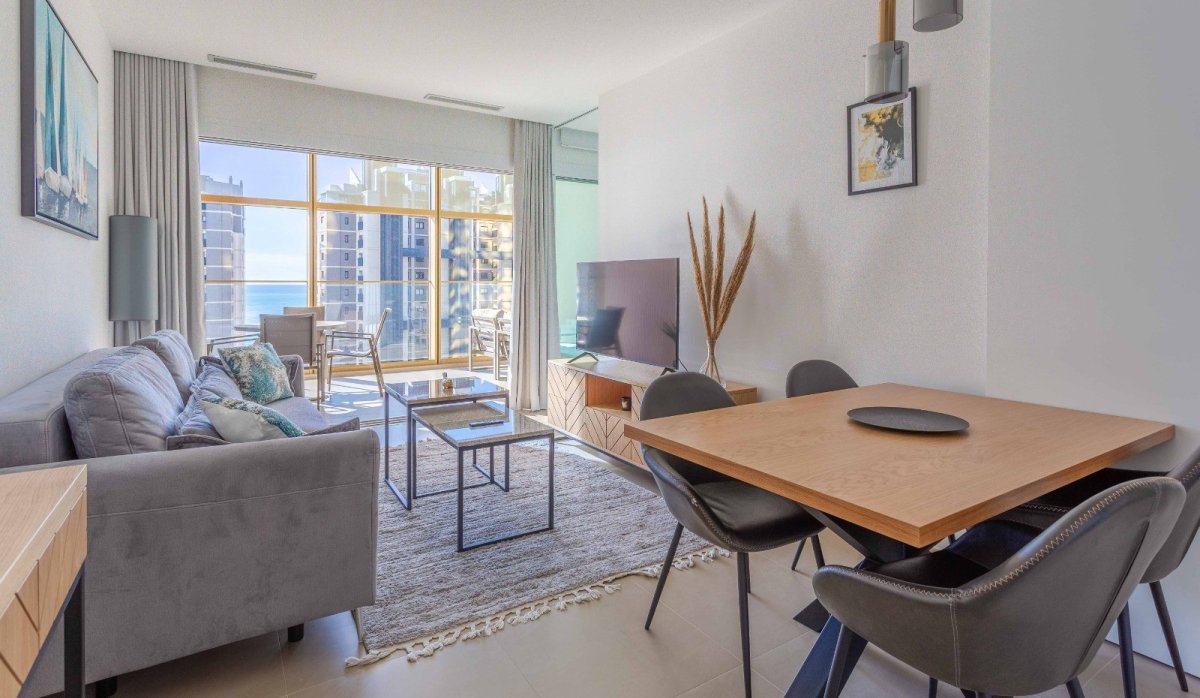 Dining room - Luxury apartment for sale in the iconic Intempo building, Benidorm (Costa Blanca - Alicante)