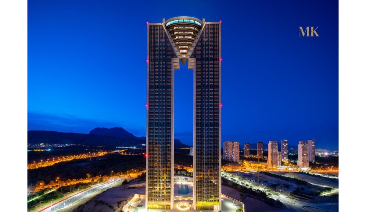 View of Intempo at night - Luxury apartment for sale in the iconic Intempo building, Benidorm (Costa Blanca - Alicante)