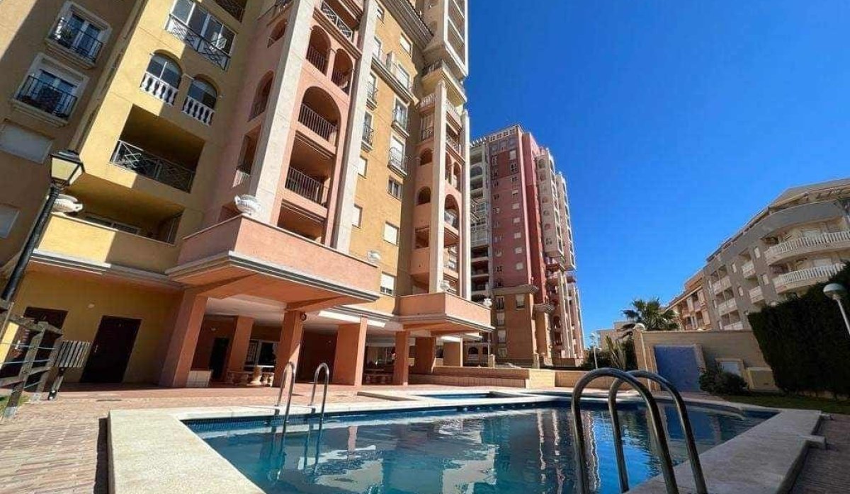 Facade - Apartment with sea views in Torrevieja, Playa de los Locos (Costa Blanca - Alicante)