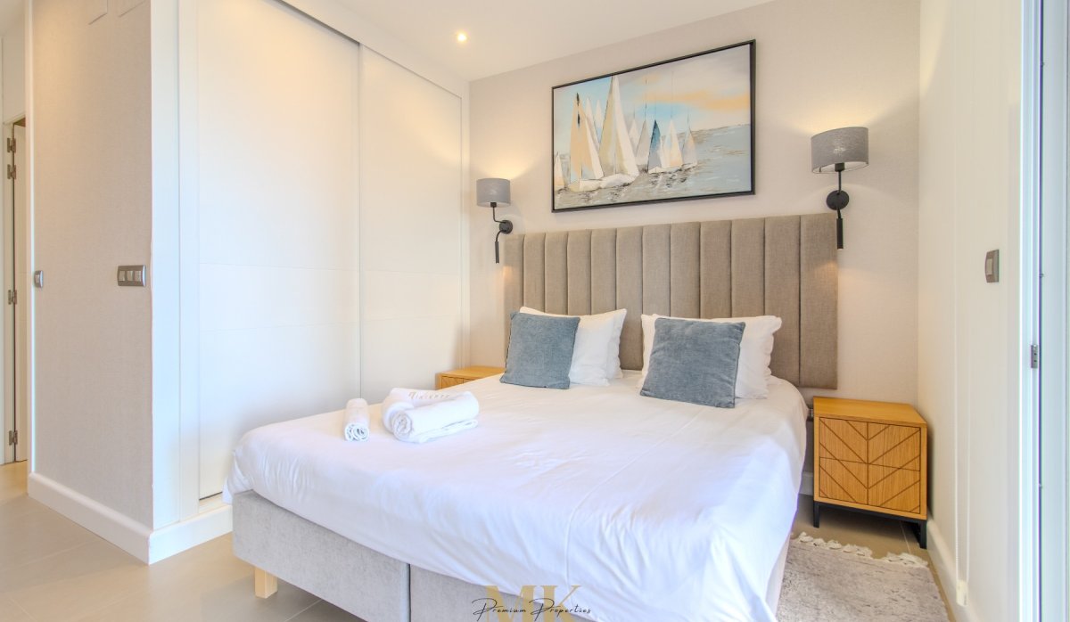 Master bedroom- Luxury apartment for sale in the unique Intempo building, Poniente (Costa Blanca - Alicante - Benidorm)