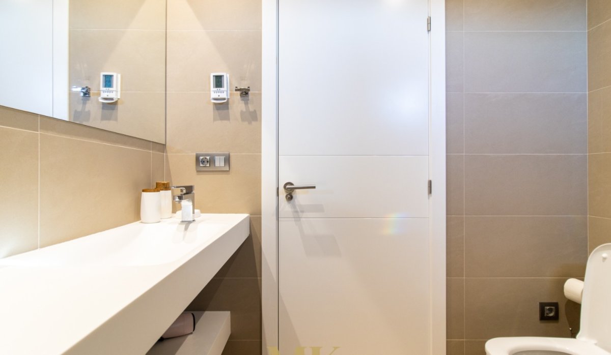 Reventa - Apartamento / piso - Benidorm - Playa Poniente