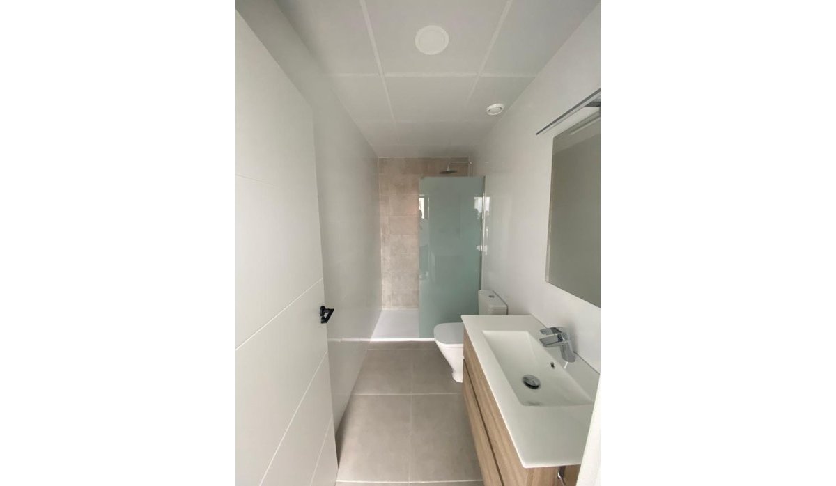 Rynek Pierwotny - Villa - Los Alcazares