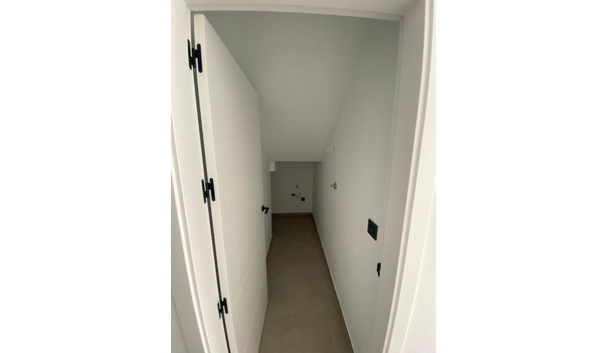 Rynek Pierwotny - Villa - Los Alcazares