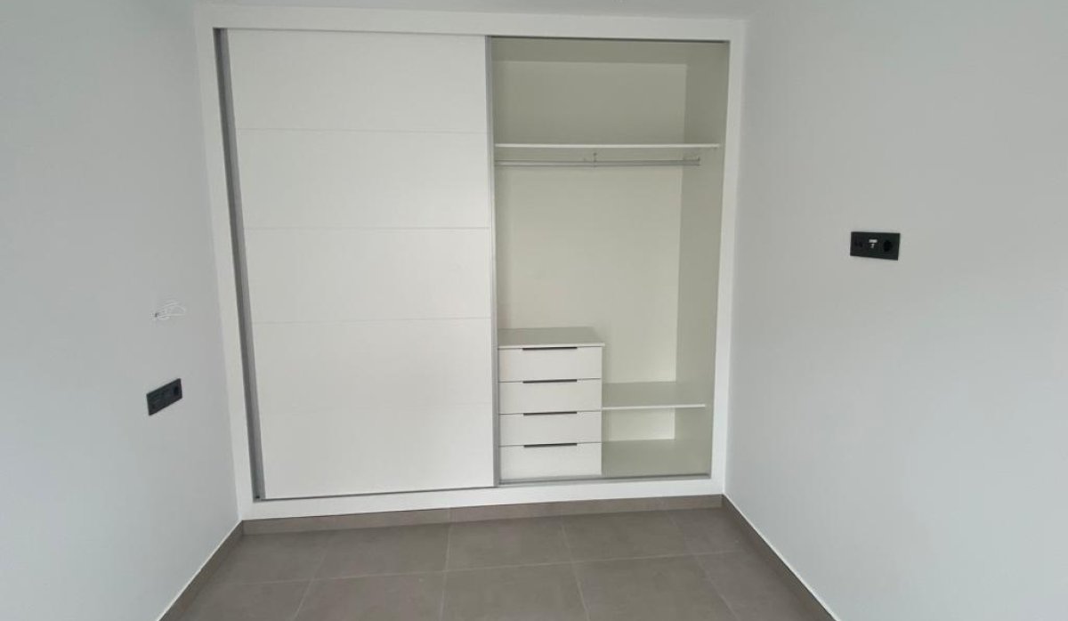 Rynek Pierwotny - Villa - Los Alcazares