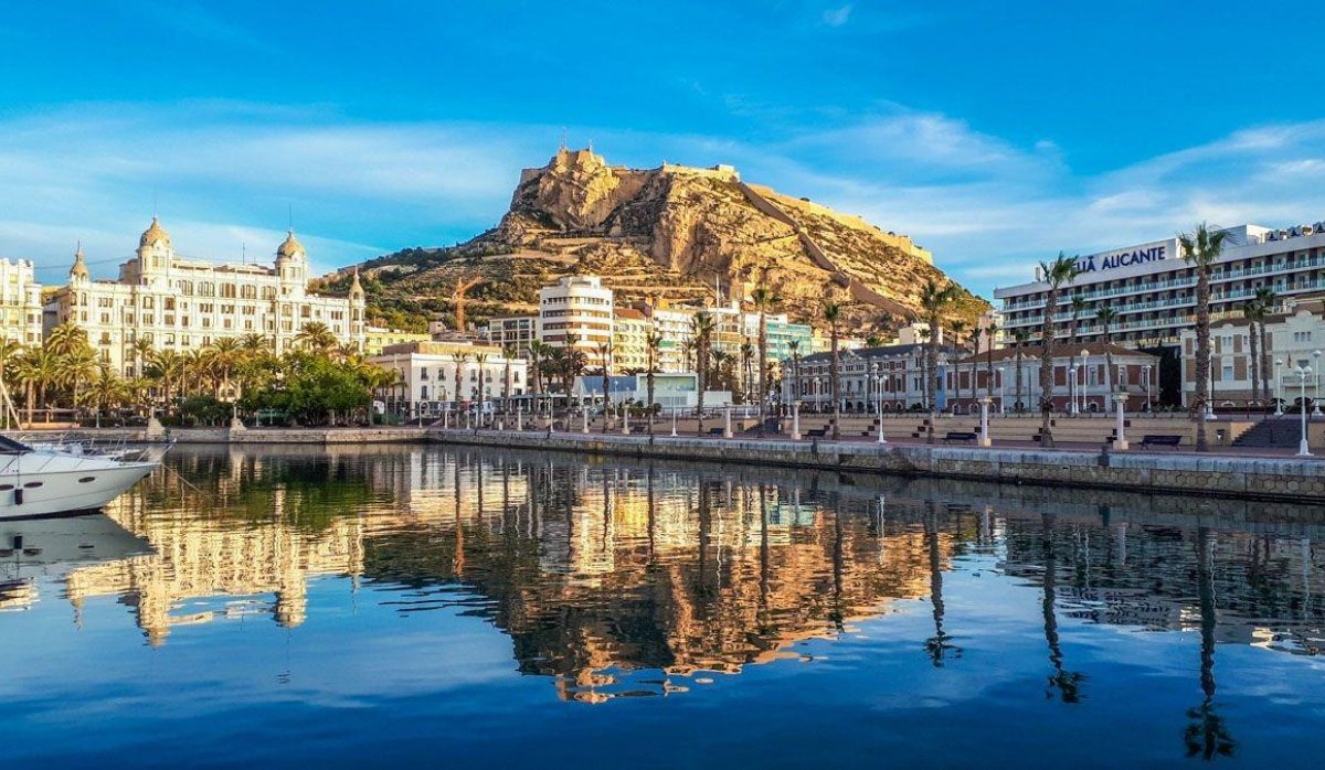 Obra nueva - Ático - Alicante