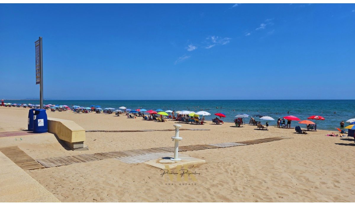 Reventa - Apartamento / piso - Miramar