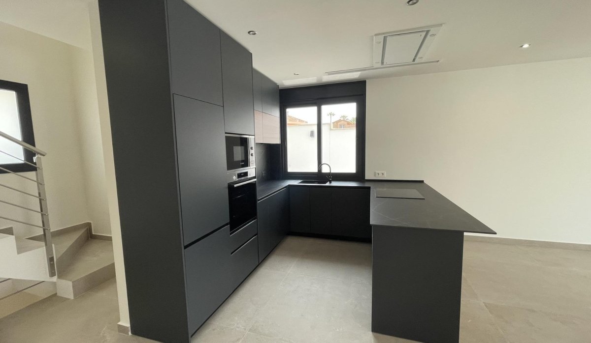 Obra nueva - Villa - Rojales