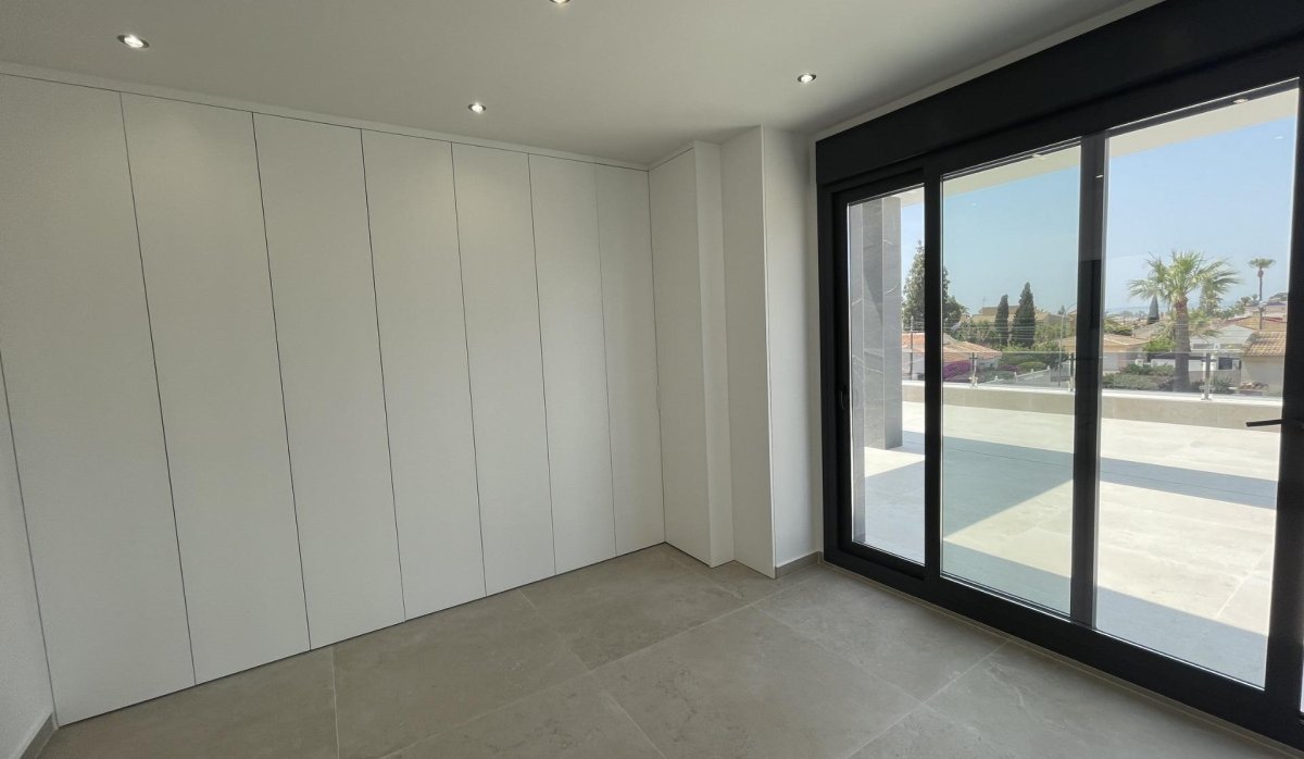 Obra nueva - Villa - Rojales