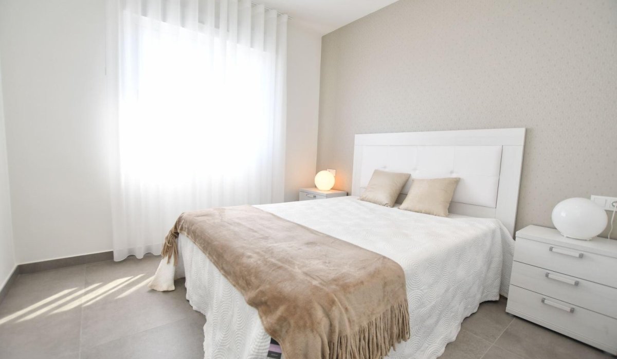 Obra nueva - Bungalow - San Miguel de Salinas