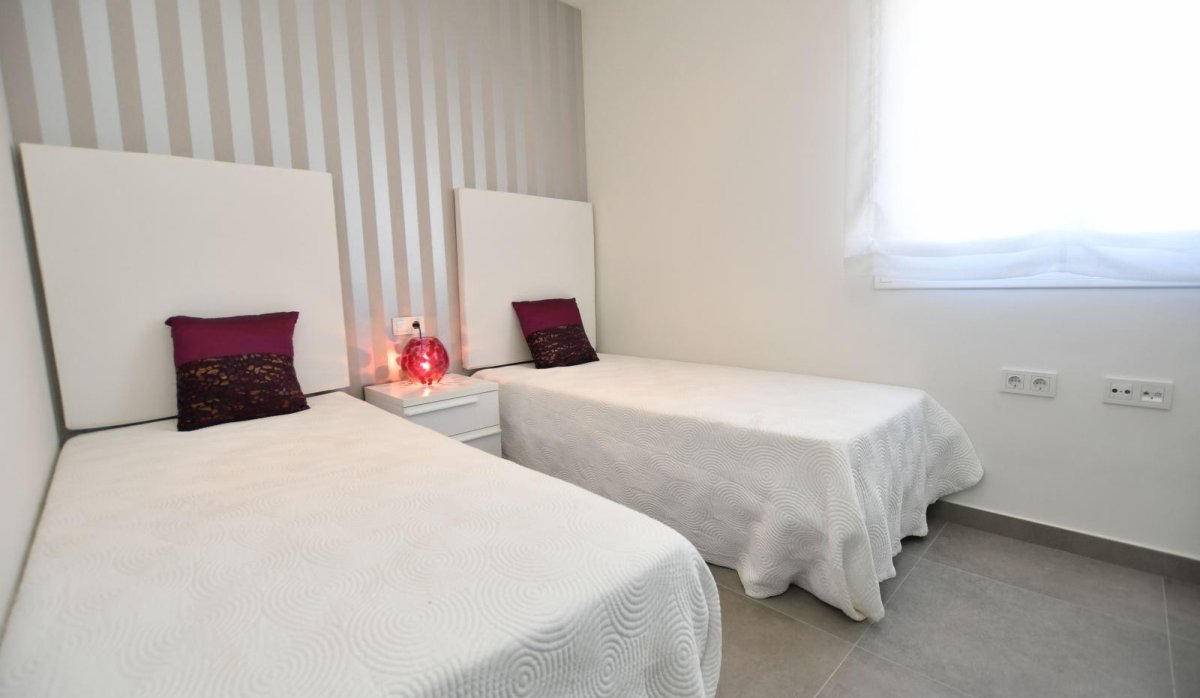 Obra nueva - Bungalow - San Miguel de Salinas