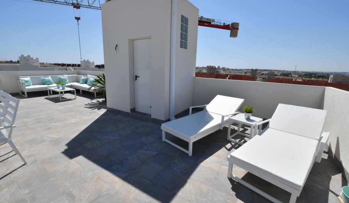 Obra nueva - Bungalow - San Miguel de Salinas