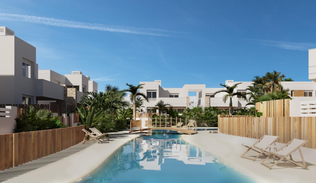 Obra nueva - Villa - San Juan de los Terreros