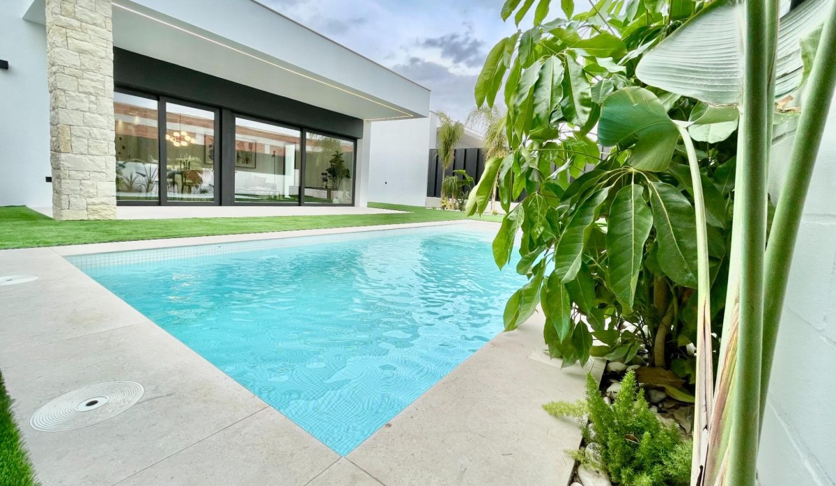 Obra nueva - Villa - Molina De Segura