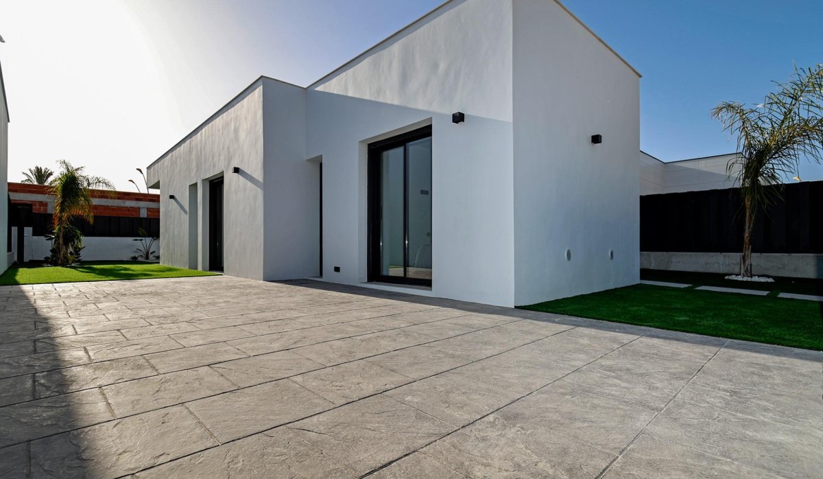 Obra nueva - Villa - Molina De Segura