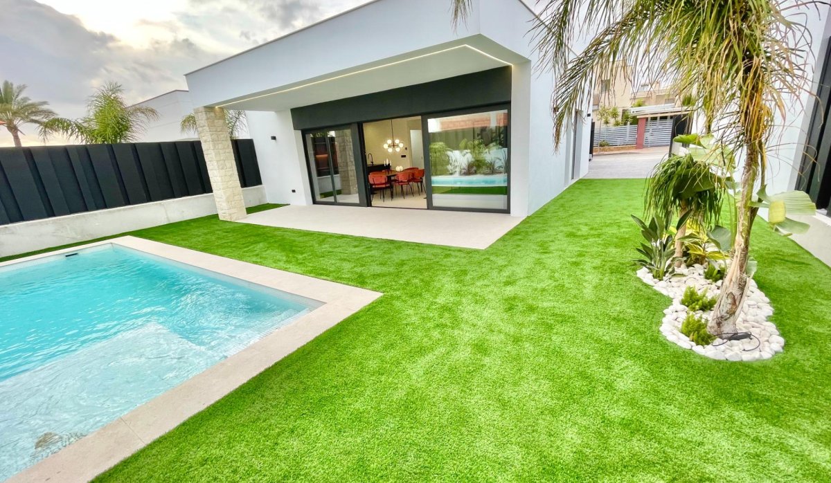 Obra nueva - Villa - Molina De Segura