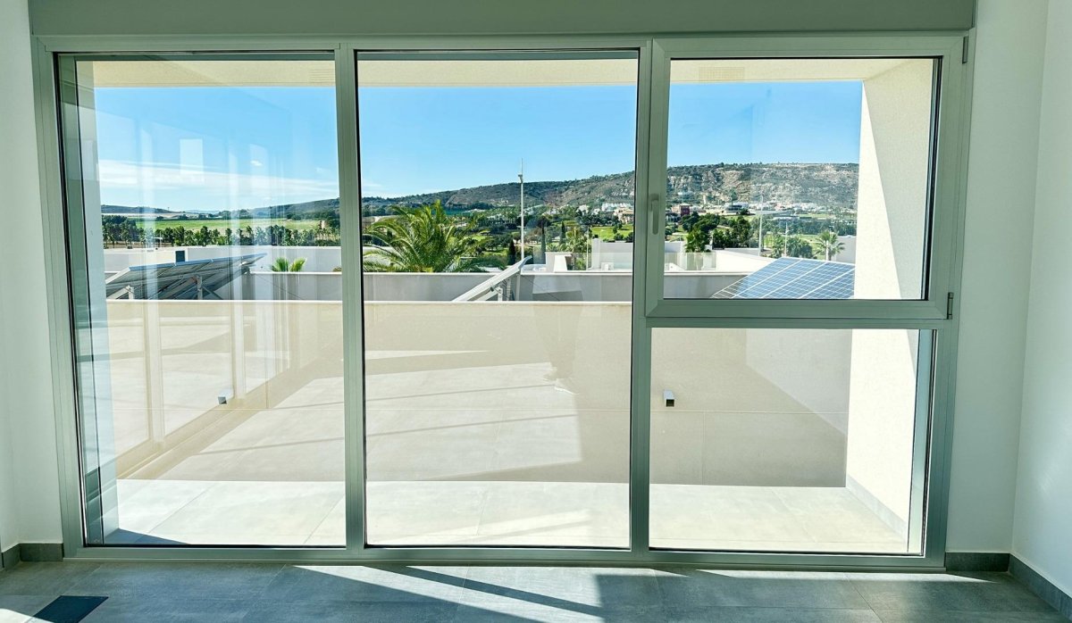 Новое здание - Villa - Algorfa