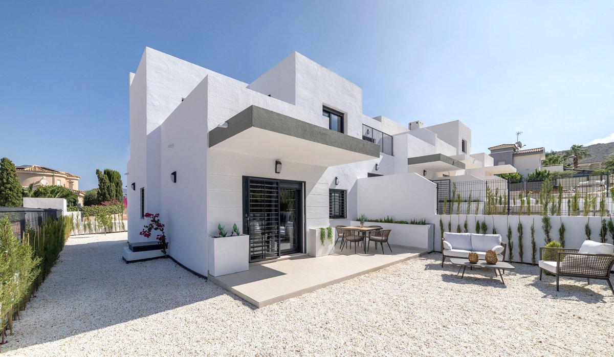 Rynek Pierwotny - Villa - Busot, zona Bonalba Golf (Alicante) - Spain