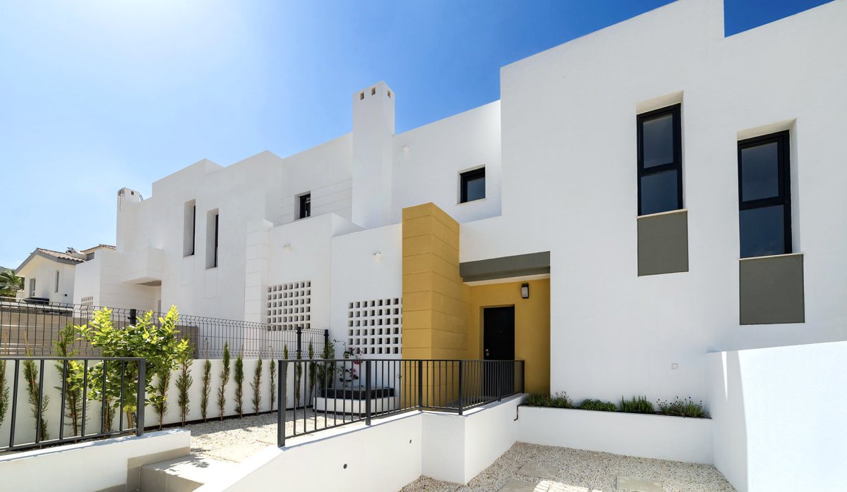 Rynek Pierwotny - Villa - Busot, zona Bonalba Golf (Alicante) - Spain