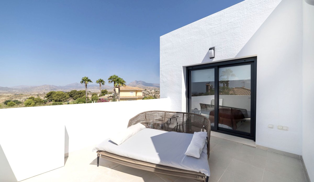 Rynek Pierwotny - Villa - Busot, zona Bonalba Golf (Alicante) - Spain