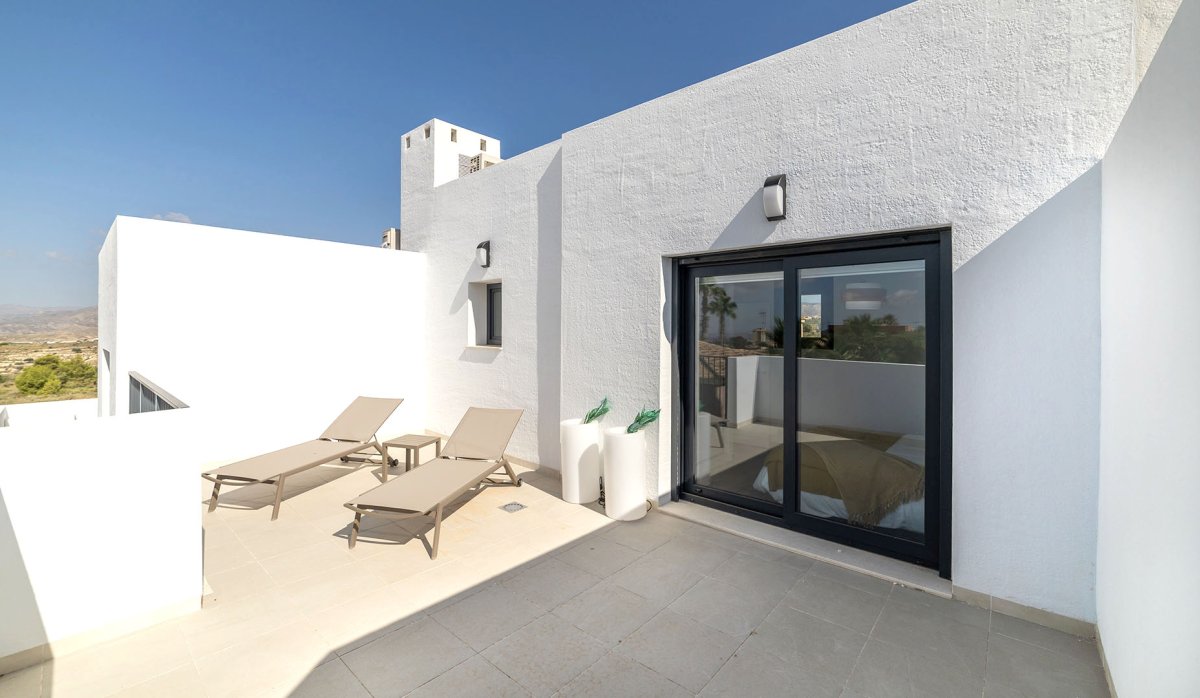 Rynek Pierwotny - Villa - Busot, zona Bonalba Golf (Alicante) - Spain