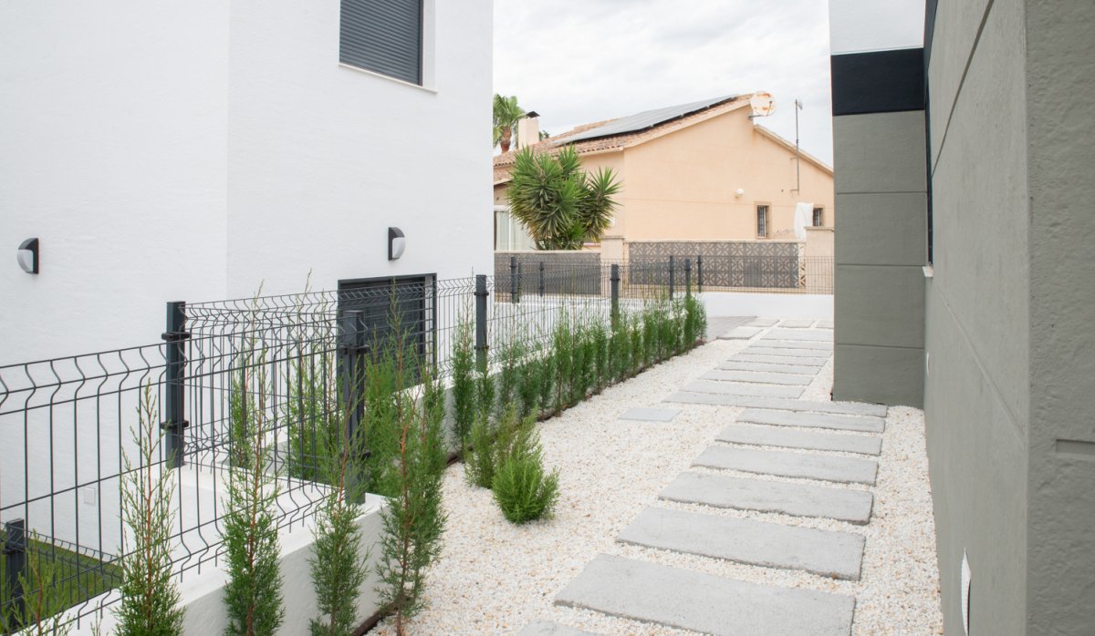 Rynek Pierwotny - Villa - Busot, zona Bonalba Golf (Alicante) - Spain