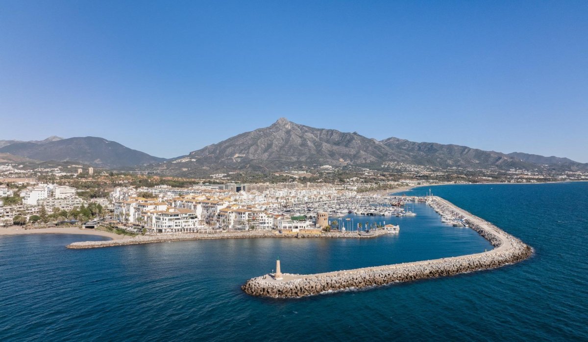 Obra nueva - Adosado - Marbella