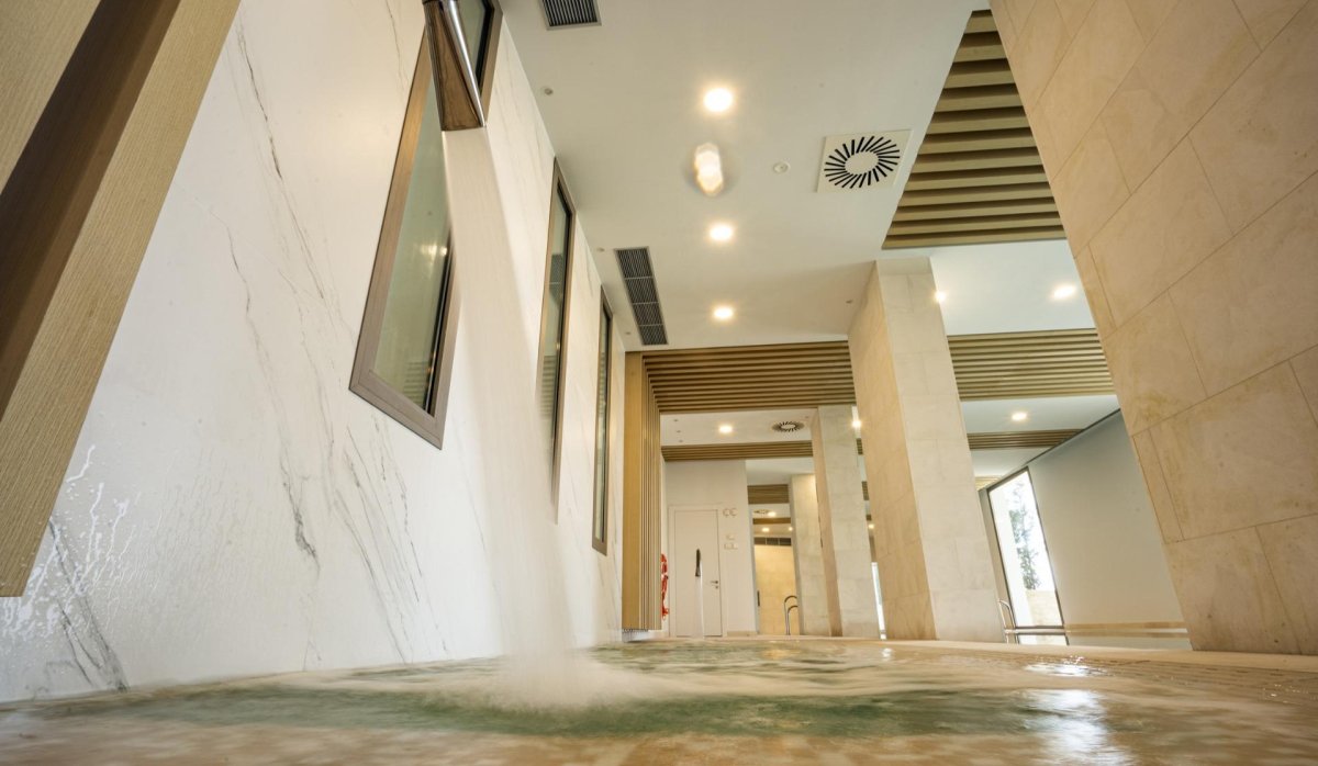 Rynek Pierwotny - Mieszkanie w bloku - Benahavís