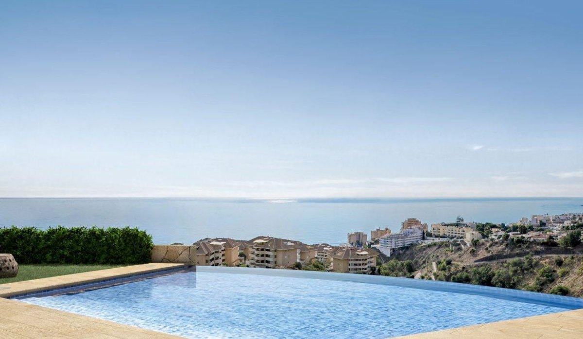 Nauja statyba - Dvibučių namas - 