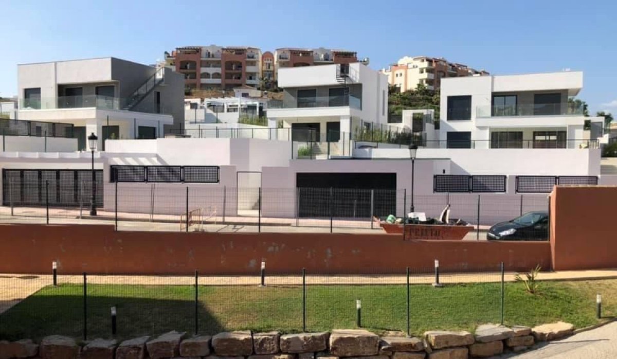 Rynek Pierwotny - Villa - Manilva