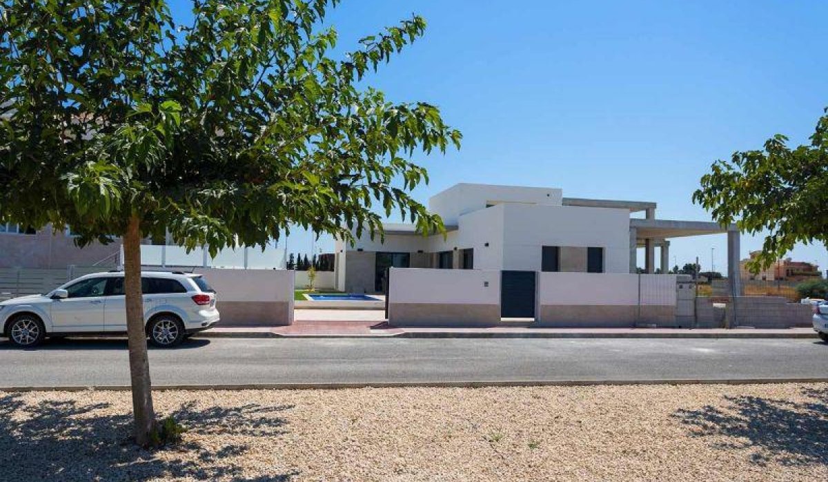 Obra nueva - Villa - Daya Nueva