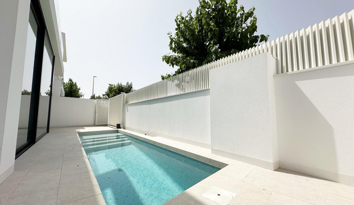 Obra nueva - Villa - Pilar de La Horadada