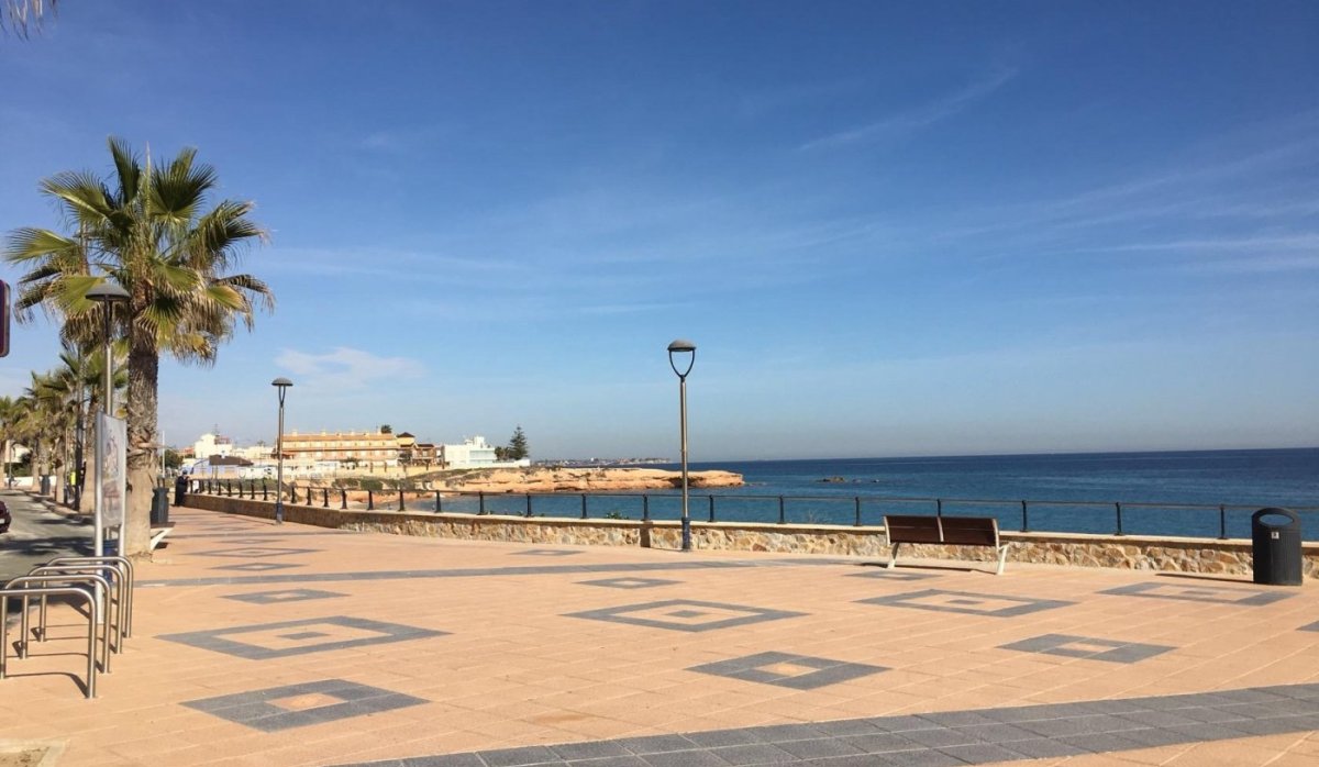 Obra nueva - Villa - Pilar de La Horadada