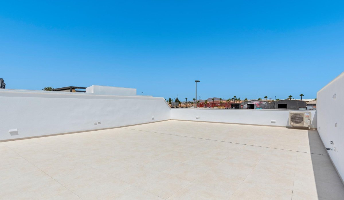 Obra nueva - Villa - Los Alcazares