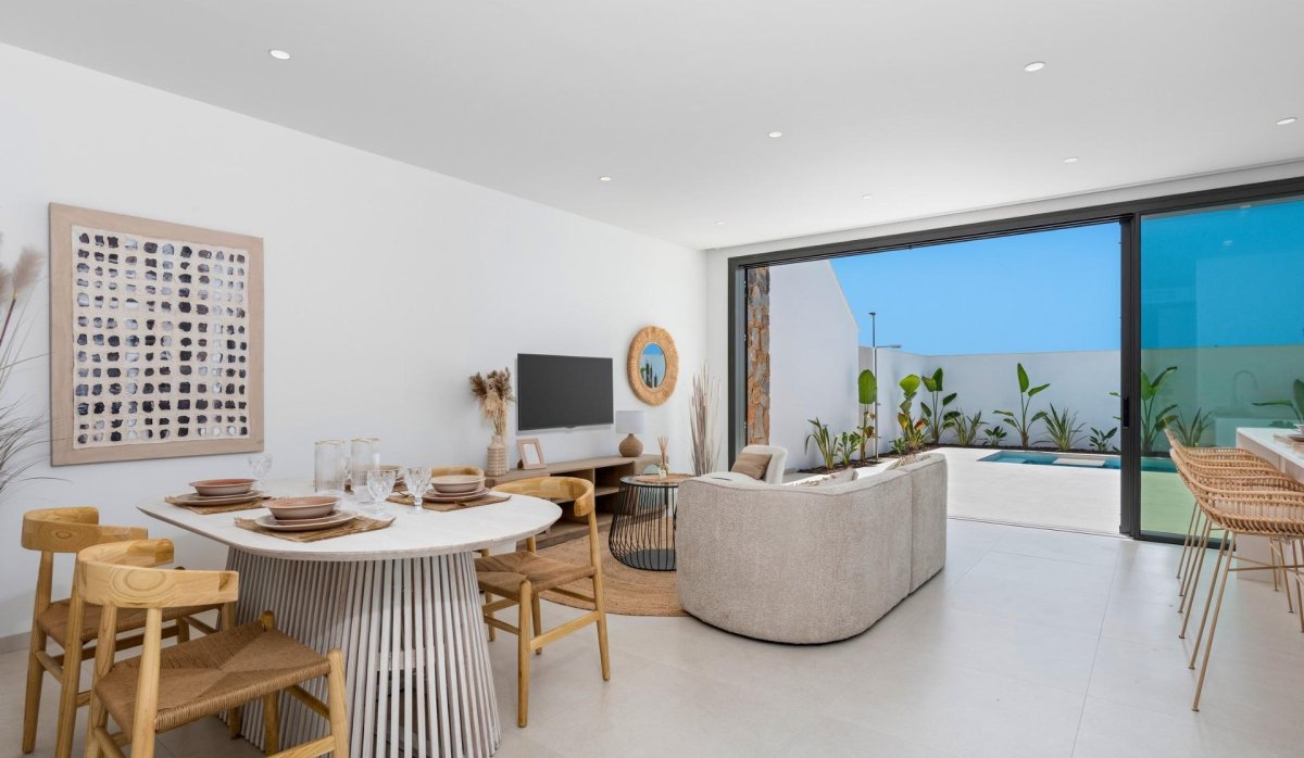 Obra nueva - Villa - Los Alcazares