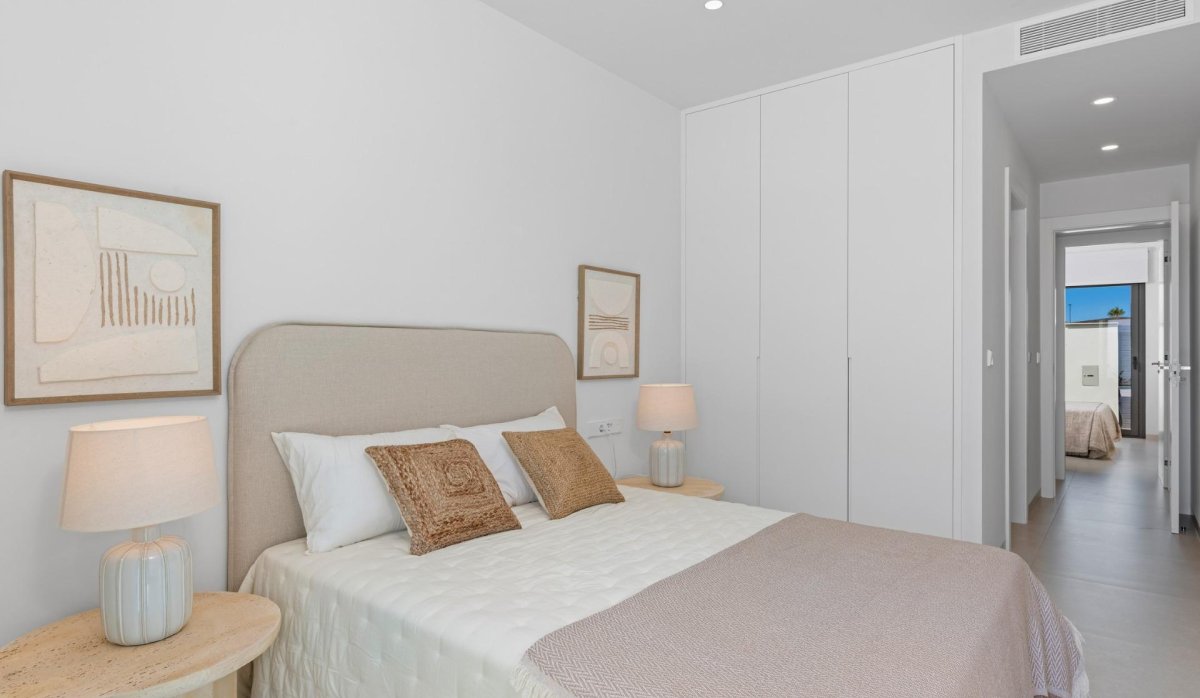 Obra nueva - Villa - Los Alcazares