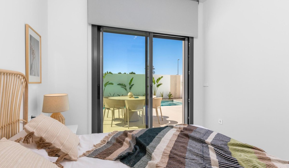 Rynek Pierwotny - Villa - Los Alcazares